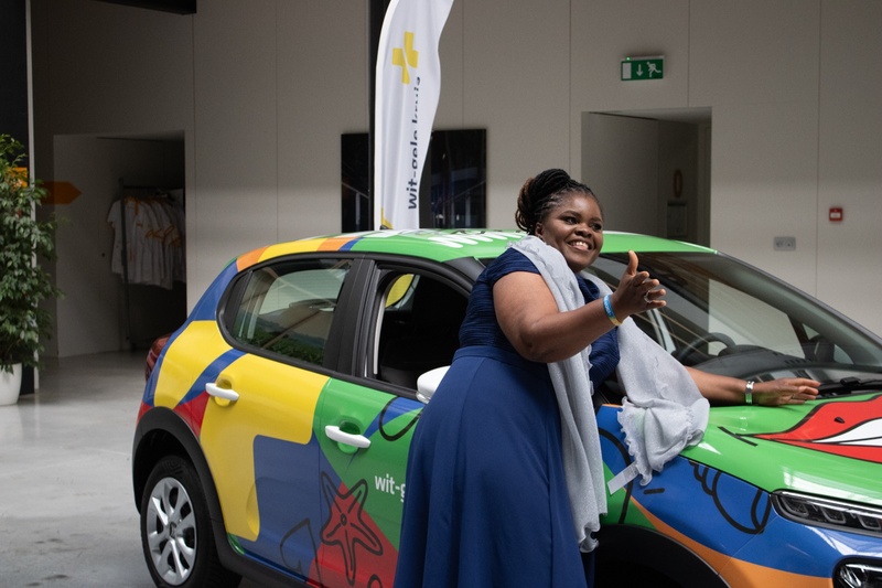 Carwrap Chi Chi