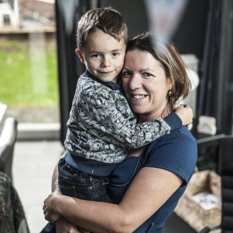 Thiebe en zijn mama