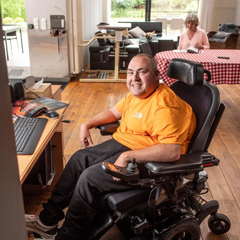 Foto Toon aan de computer