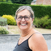 portret conny