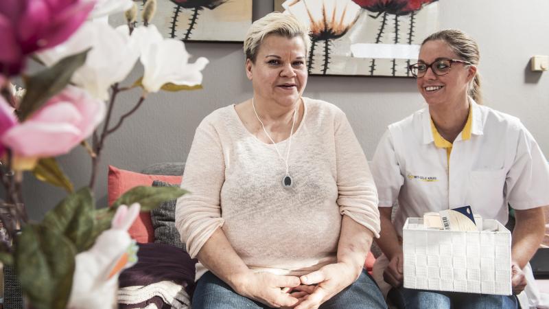 Patiënt Aneta en verpleegkundige Sylvia