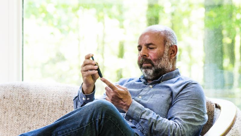 Man met diabetes type 2 Man met diabetes type 2
