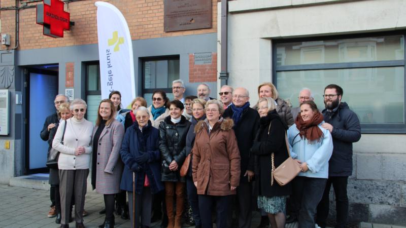 Onthulling gedenkplaat