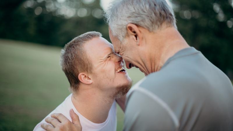 Zorg dragen voor mantelzorgers Foto patiënt en mantelzorger
