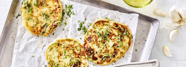 Foto flatbread van aardappel